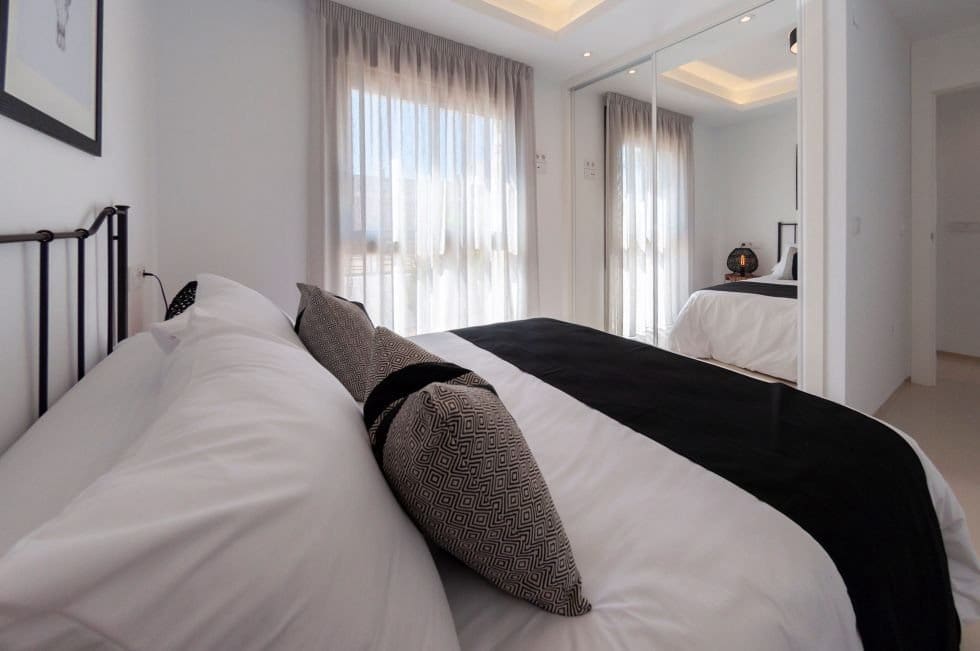 3 Zimmer Villa zu verkaufen in Los Alcazares mit Pool - 491.985 € (Ref: 9409662)