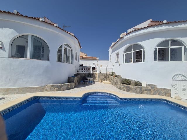 4 makuuhuone Paritalo myytävänä paikassa La Marquesa, Rojales mukana uima-altaan - 459 000 € (Ref: 9409671)