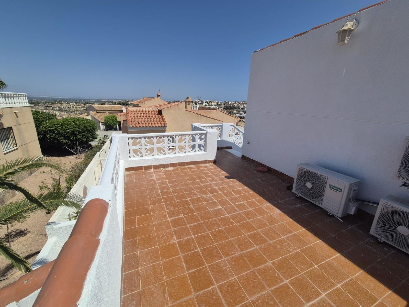 4 makuuhuone Paritalo myytävänä paikassa La Marquesa mukana uima-altaan - 459 000 € (Ref: 9409671)