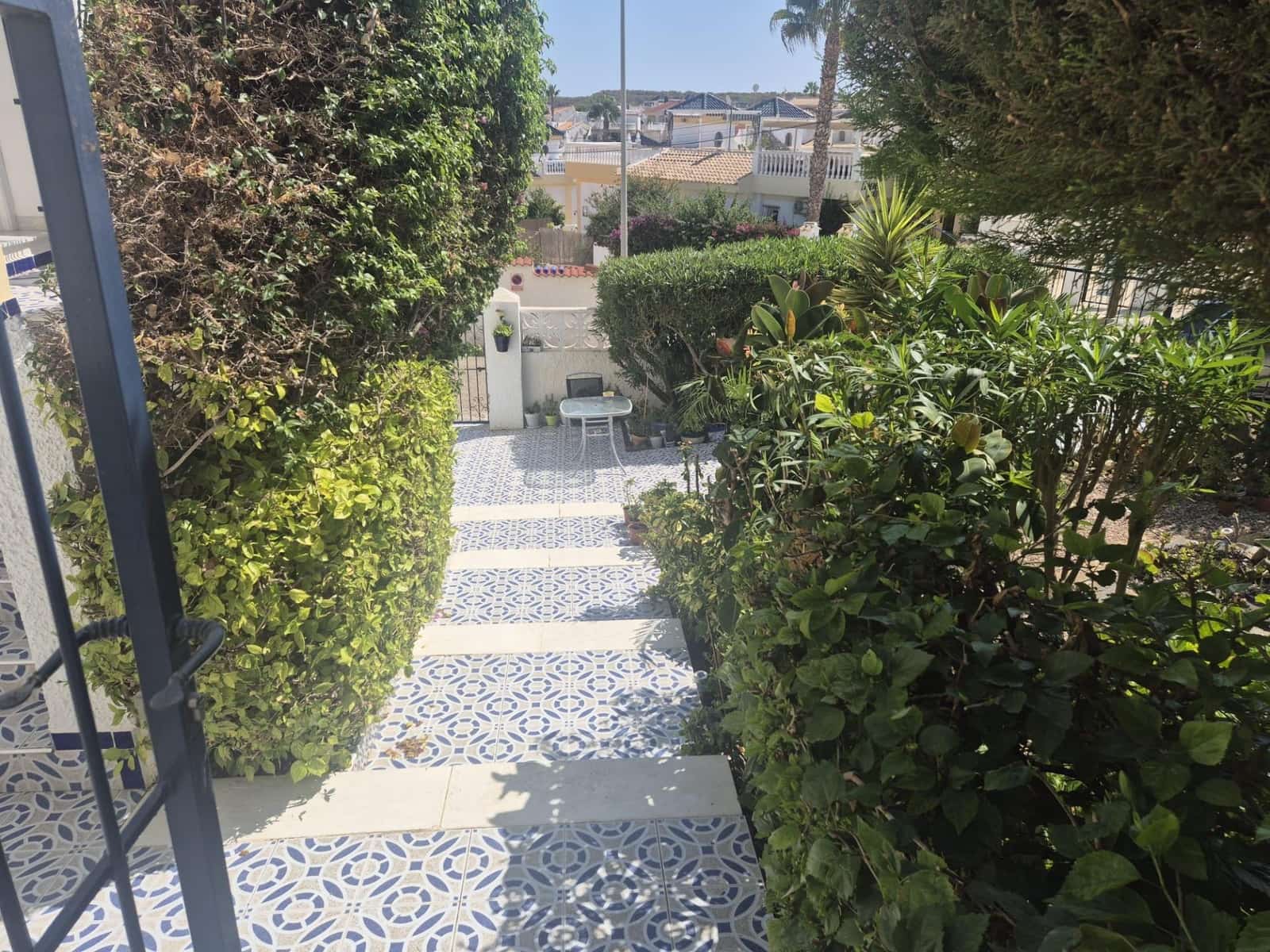 3 bedroom Terraced Villa for sale in La Marquesa with pool - € 299,000 (Ref: 9409672)