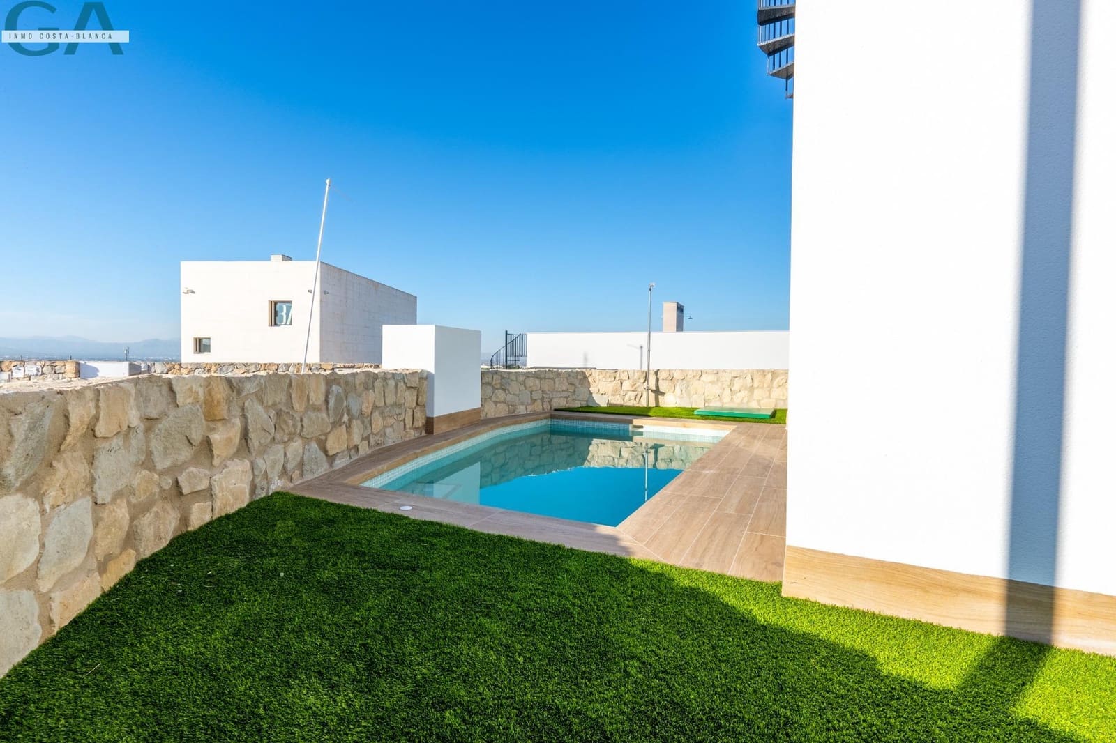3 bedroom Villa for sale in Algorfa with pool garage - € 528,000 (Ref: 10009108)