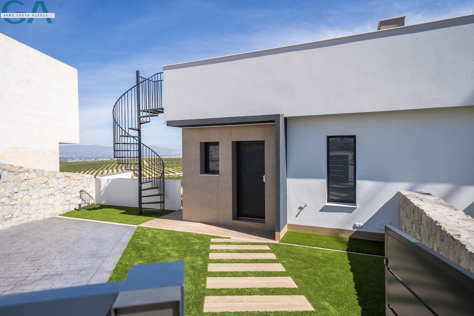 3 bedroom Villa for sale in Algorfa with pool garage - € 528,000 (Ref: 10009108)