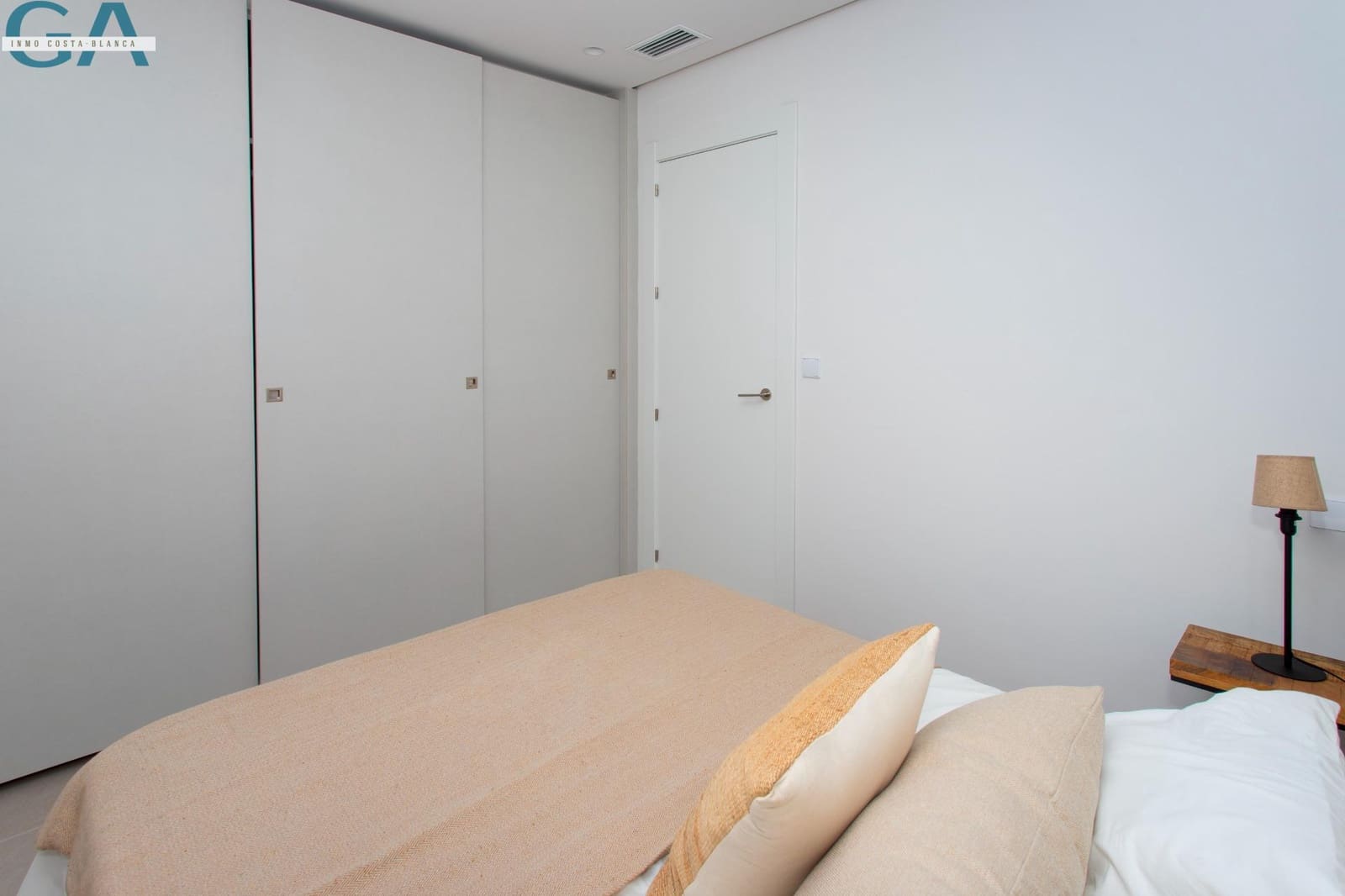 3 sypialnia Apartament na sprzedaż w Santa Pola z basenem garażem - 375 000 € (Ref: 10009109)