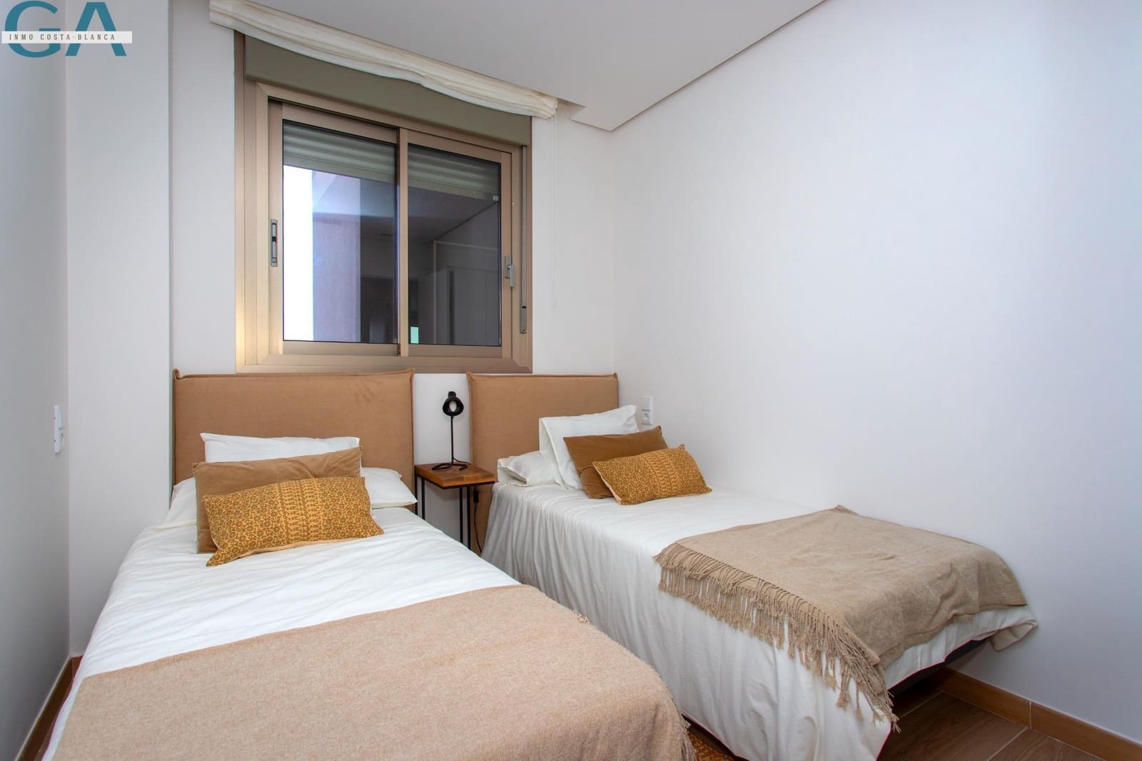 3 sypialnia Apartament na sprzedaż w Santa Pola z basenem garażem - 375 000 € (Ref: 10009109)
