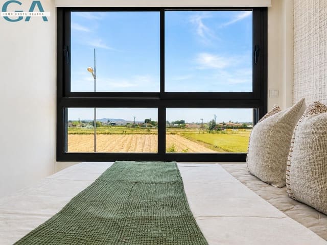 3 slaapkamer Rijtjeshuis te koop in Dolores met zwembad garage - € 306.000 (Ref: 10009110)