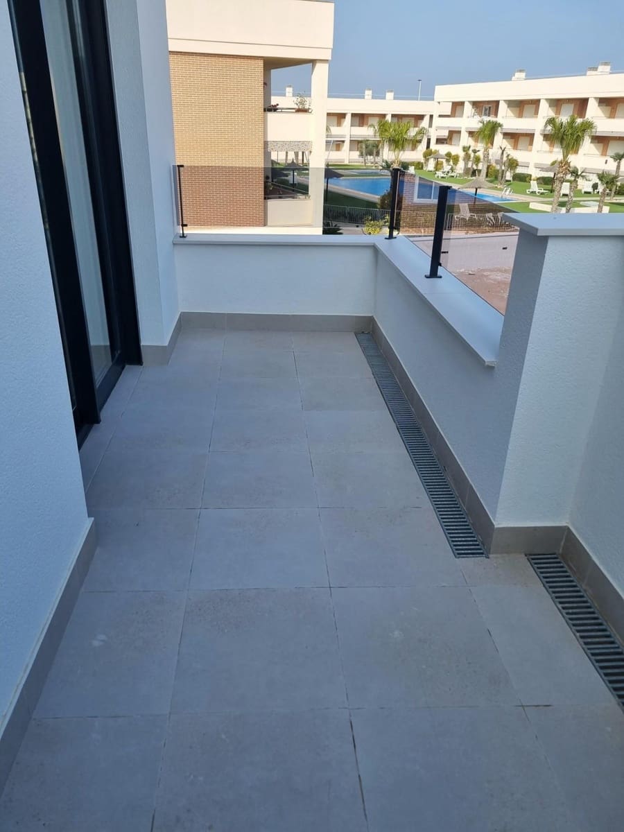 3 soveværelse Villa til salg i Gran Alacant med swimmingpool - € 395.000 (Ref: 6462867)