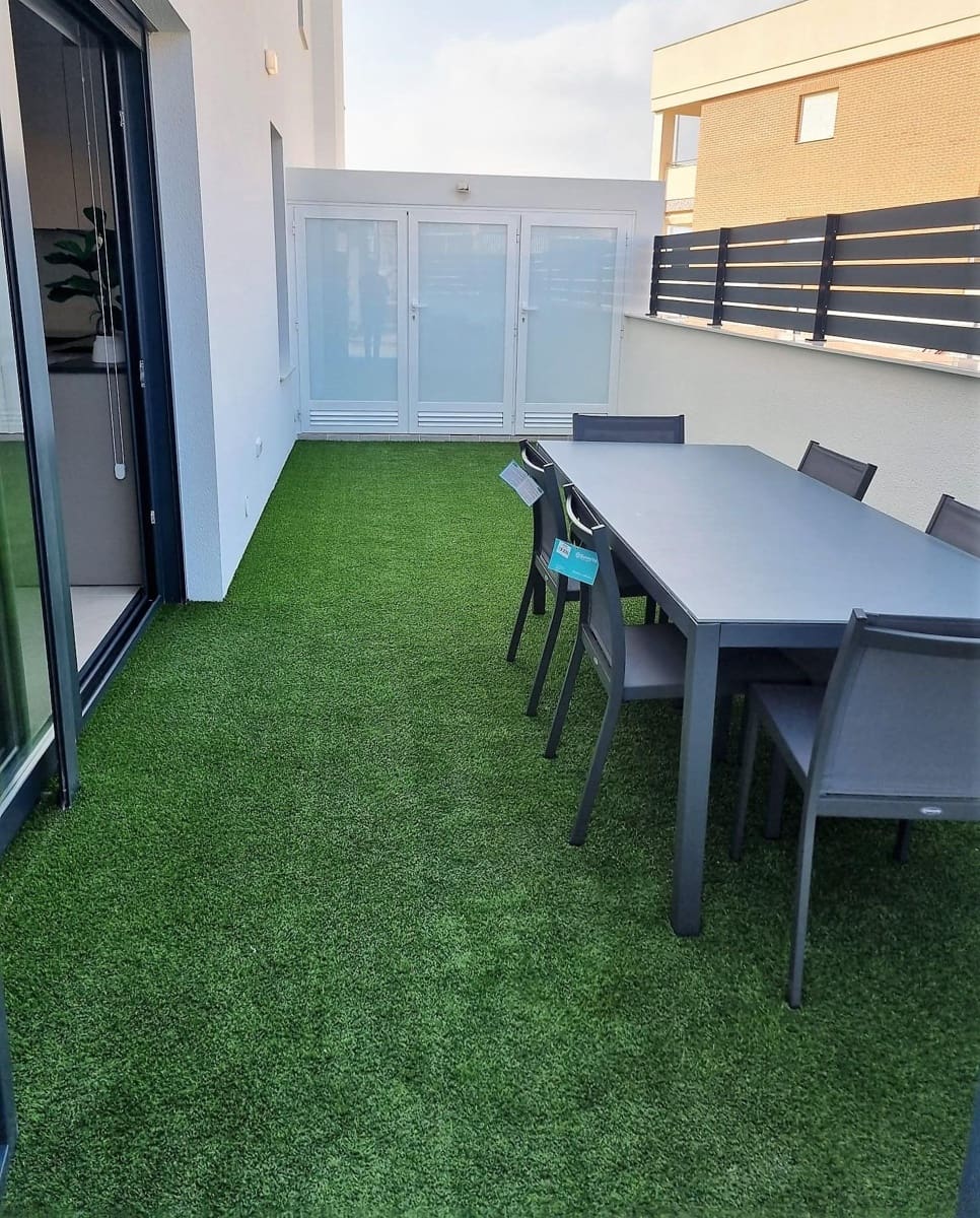 3 soveværelse Villa til salg i Gran Alacant med swimmingpool - € 395.000 (Ref: 6462867)