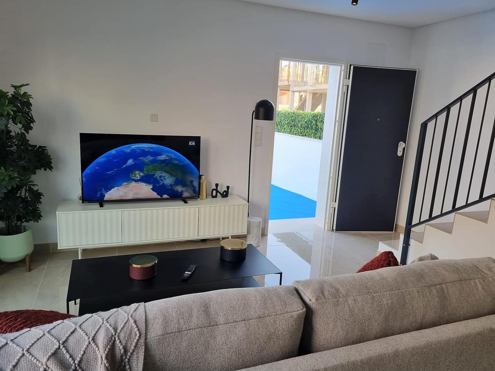 3 soveværelse Villa til salg i Gran Alacant med swimmingpool - € 395.000 (Ref: 6462867)