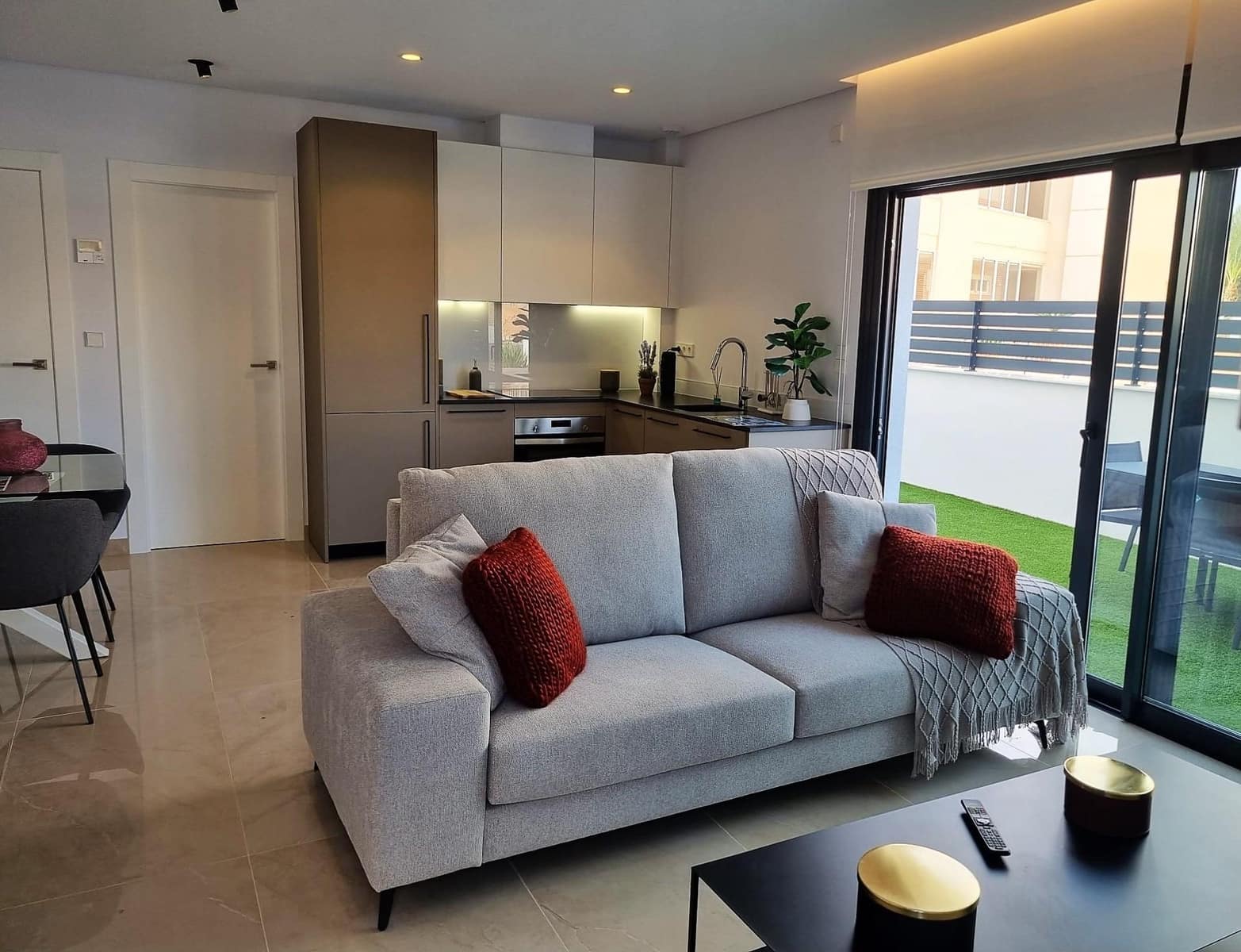 3 soveværelse Villa til salg i Gran Alacant med swimmingpool - € 395.000 (Ref: 6462867)