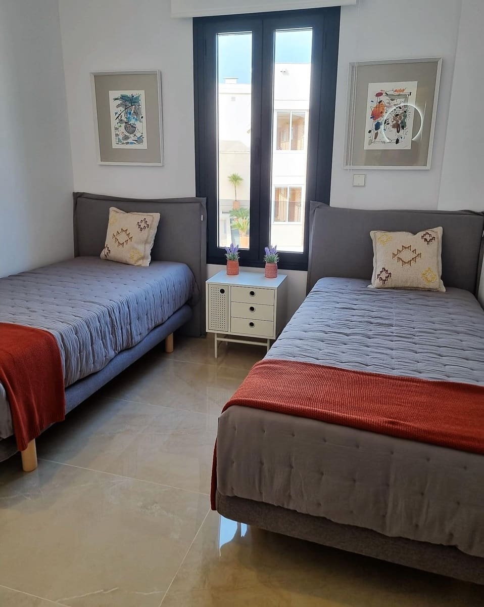 3 bedroom Villa for sale in Gran Alacant with pool - € 410,000 (Ref: 6462867)