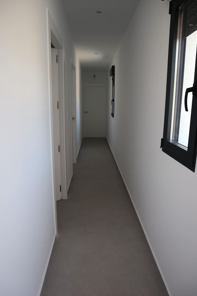 3 Zimmer Villa zu verkaufen in La Romana mit Pool - 360.000 € (Ref: 6514755)