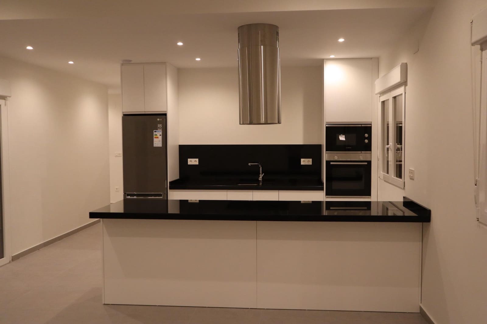 3 Zimmer Villa zu verkaufen in La Romana mit Pool - 360.000 € (Ref: 6514755)