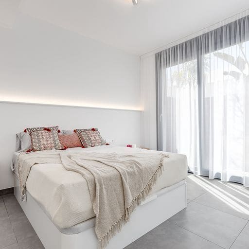 4 bedroom Villa for sale in Torrevieja with pool - € 940,000 (Ref: 6651280)