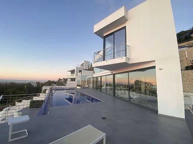 6 sovrum Villa till salu i Benissa med pool garage - 2 850 000 € (Ref: 6939422)