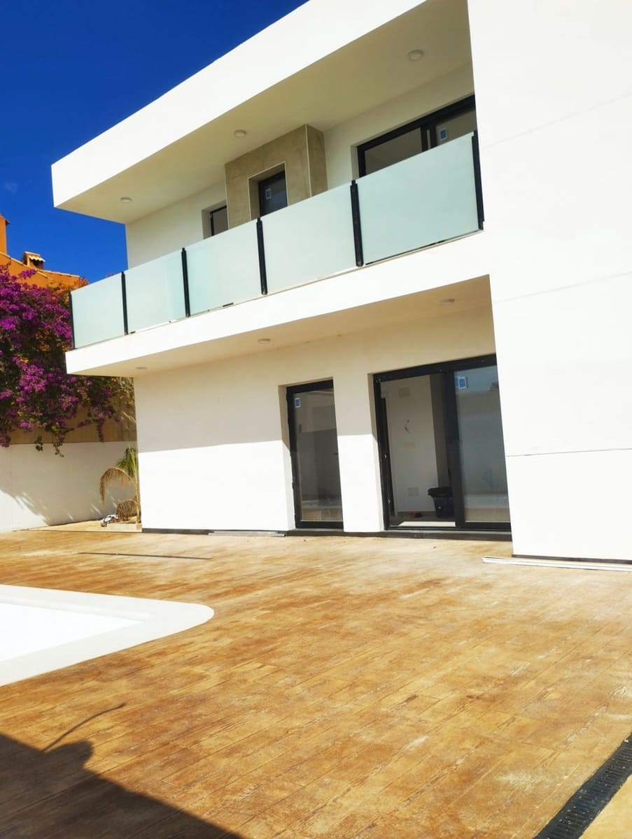 3 chambre Villa/Maison à vendre à Fortuna avec piscine - 350 000 € (Ref: 7110719)