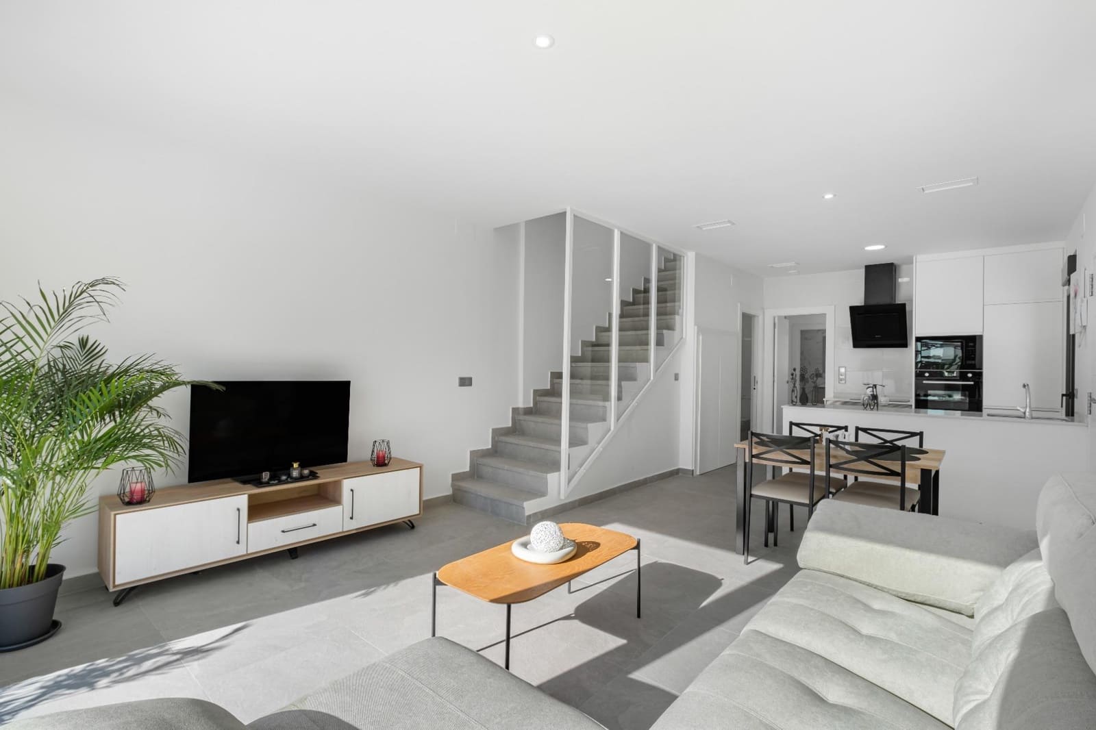 3 bedroom Semi-detached Villa for sale in Daya Nueva with pool - € 307,000 (Ref: 7110720)