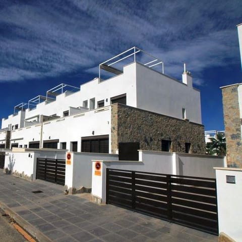 3 soverom Rekkehus til salgs i Pilar de la Horadada med svømmebasseng - € 344 900 (Ref: 7467392)