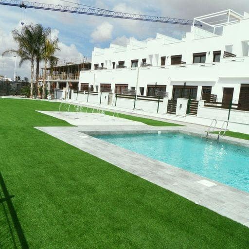 3 soverom Rekkehus til salgs i Pilar de la Horadada med svømmebasseng - € 344 900 (Ref: 7467392)