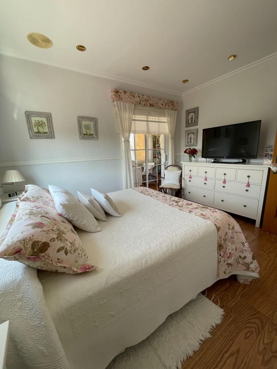 5 soverom Villa til salgs i La Marina med svømmebasseng - € 539 175 (Ref: 7476070)