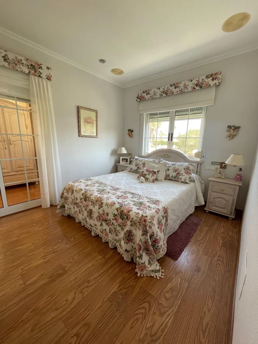 5 soverom Villa til salgs i La Marina med svømmebasseng - € 539 175 (Ref: 7476070)