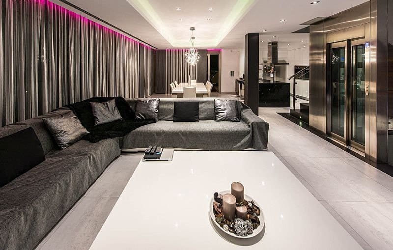 4 bedroom Villa for sale in Calpe / Calp with pool garage - € 1,890,000 (Ref: 7813861)