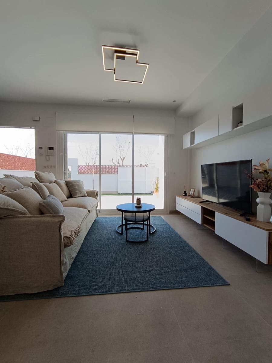 3 sovrum Villa till salu i Pilar de la Horadada med pool - 469 000 € (Ref: 8135776)