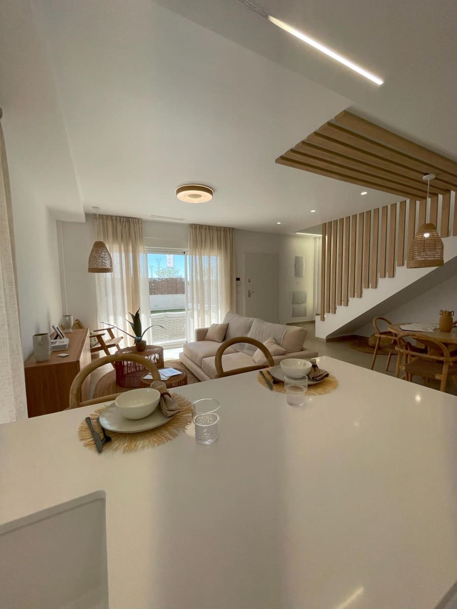 3 sovrum Villa till salu i Pilar de la Horadada med pool - 469 000 € (Ref: 8135776)