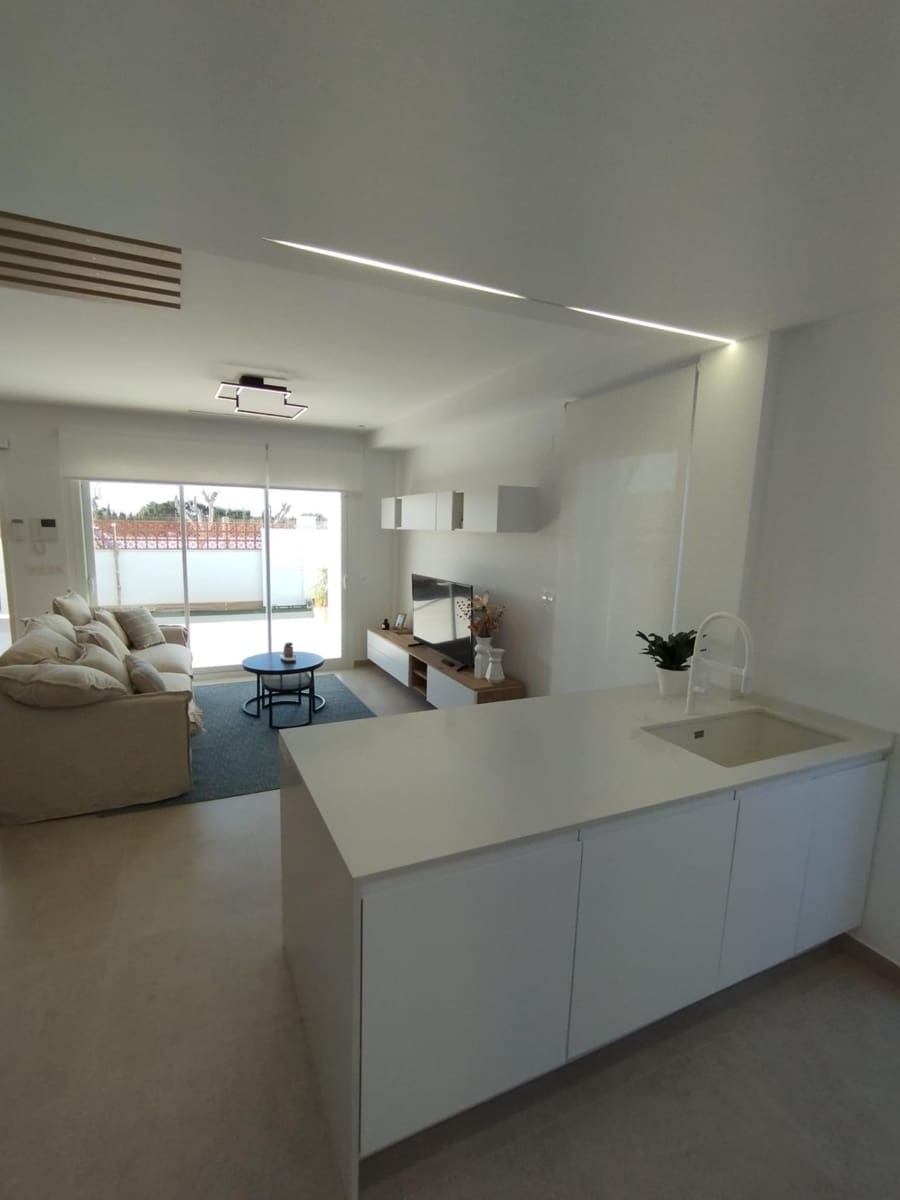 3 sovrum Villa till salu i Pilar de la Horadada med pool - 469 000 € (Ref: 8135776)