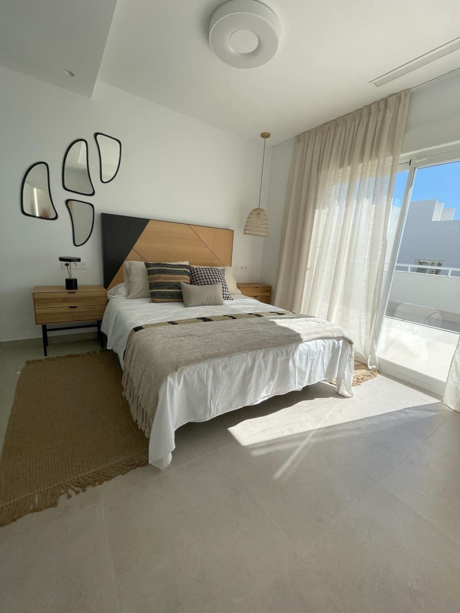 3 sovrum Villa till salu i Pilar de la Horadada med pool - 469 000 € (Ref: 8135776)