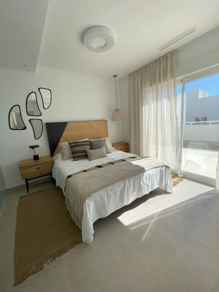 3 sovrum Villa till salu i Pilar de la Horadada med pool - 469 000 € (Ref: 8135776)