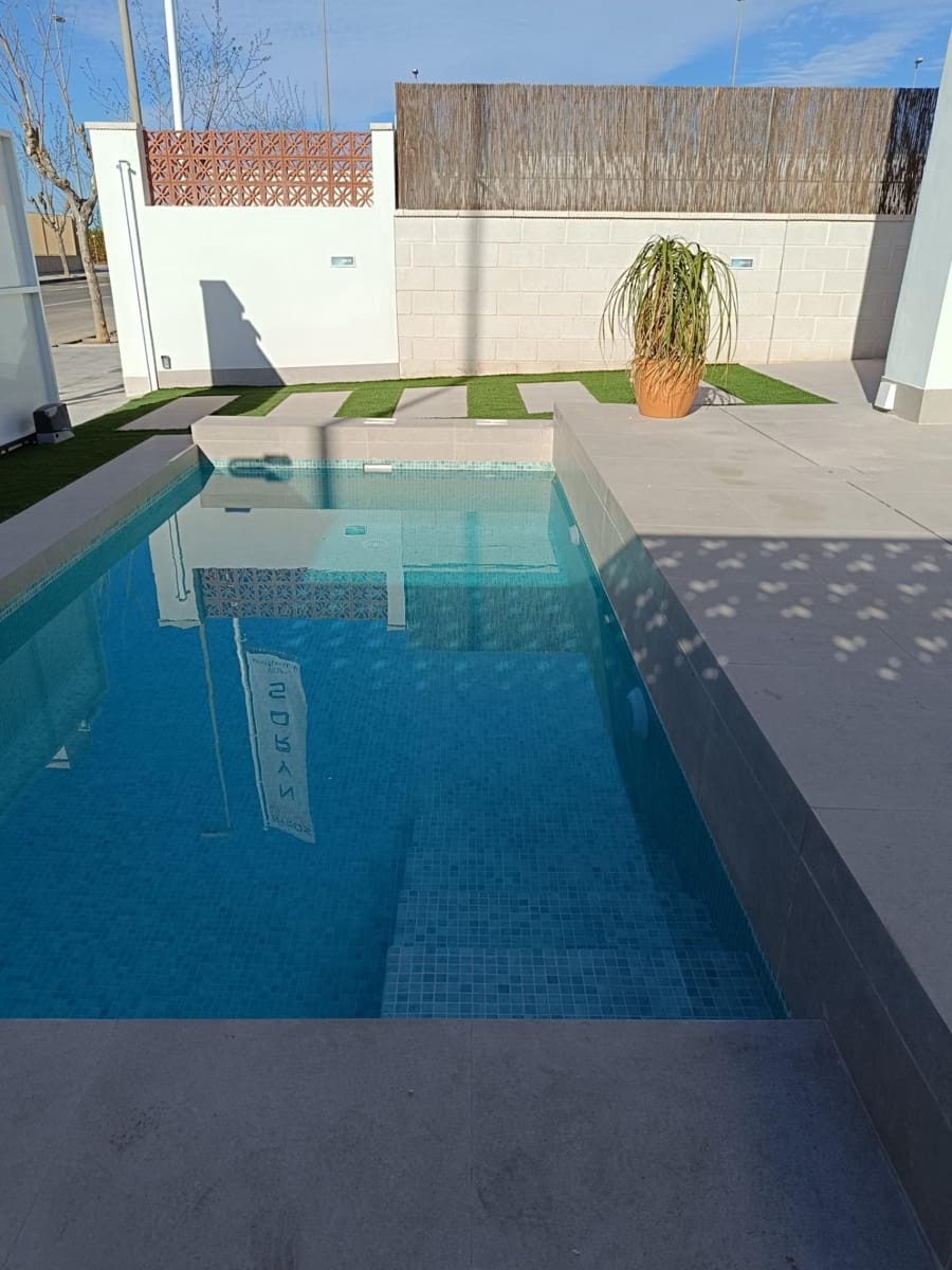 3 sovrum Villa till salu i Pilar de la Horadada med pool - 469 000 € (Ref: 8135776)