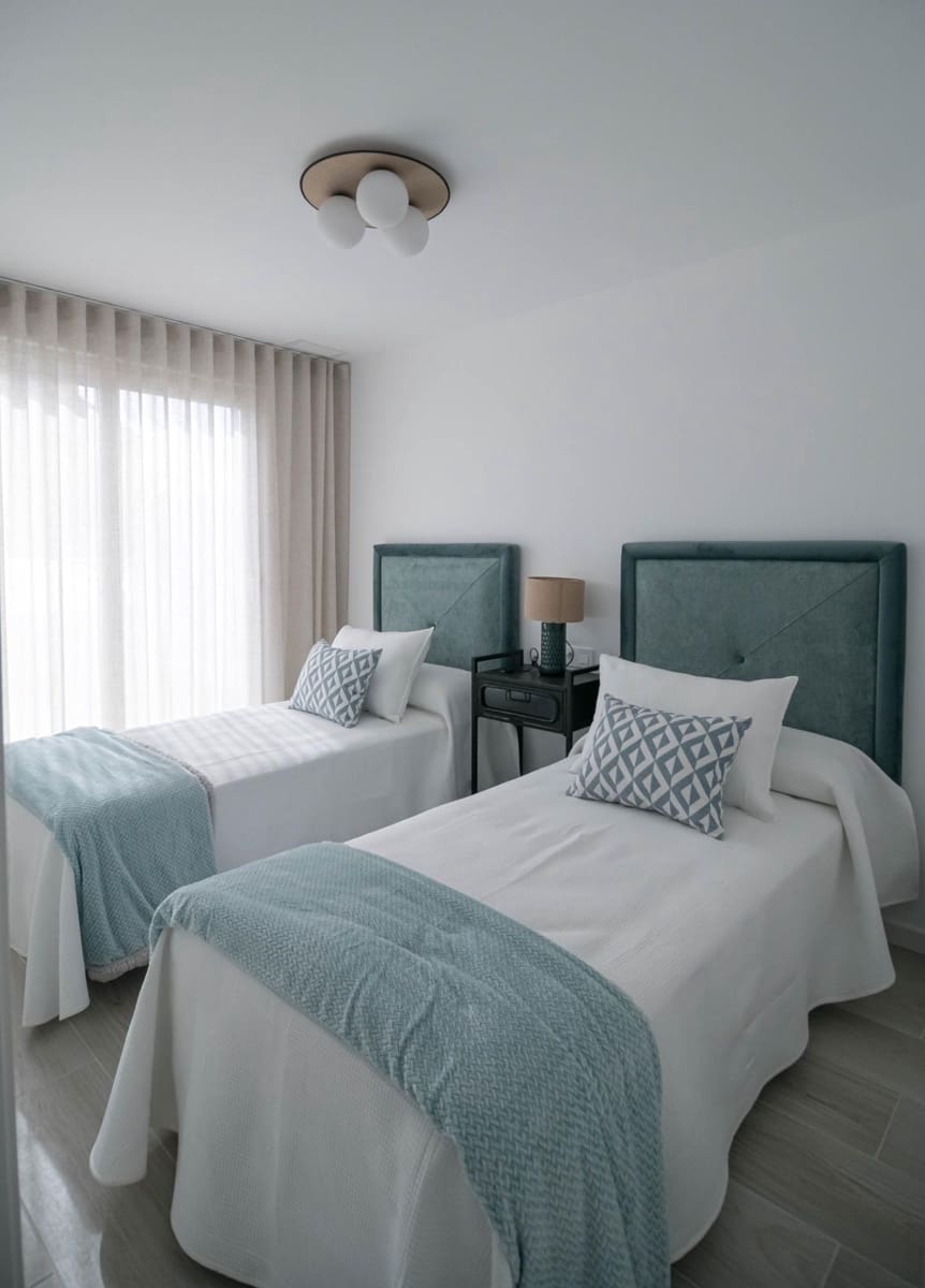 3 camera da letto Villetta a Schiera in vendita in Avileses con piscina - 269.000 € (Rif: 8138972)