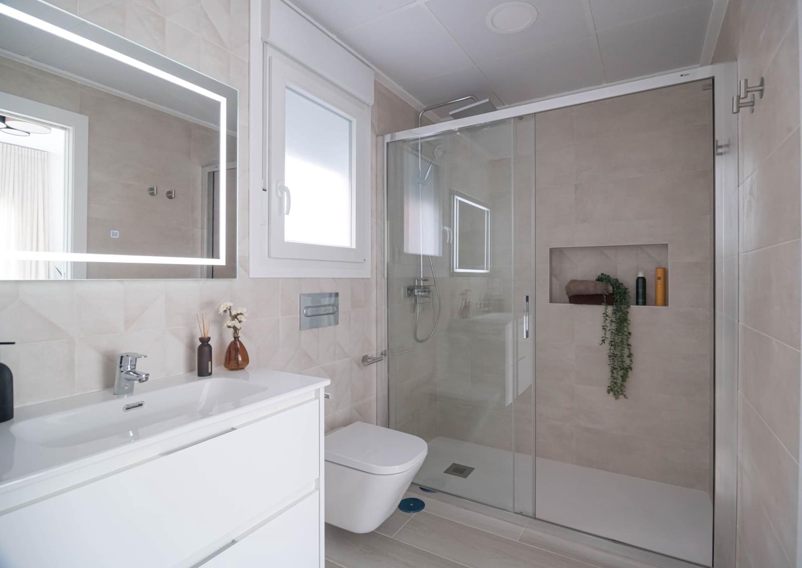 3 camera da letto Villetta a Schiera in vendita in Avileses con piscina - 269.000 € (Rif: 8138972)