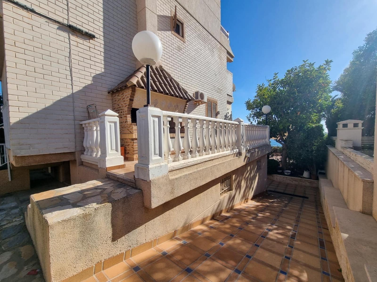 4 soveværelse Semi-Rækkehus til salg i Santa Pola - € 895.000 (Ref: 8612580)