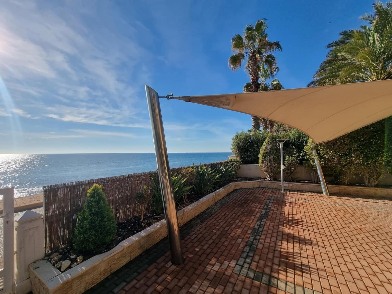 4 soveværelse Semi-Rækkehus til salg i Santa Pola - € 895.000 (Ref: 8612580)