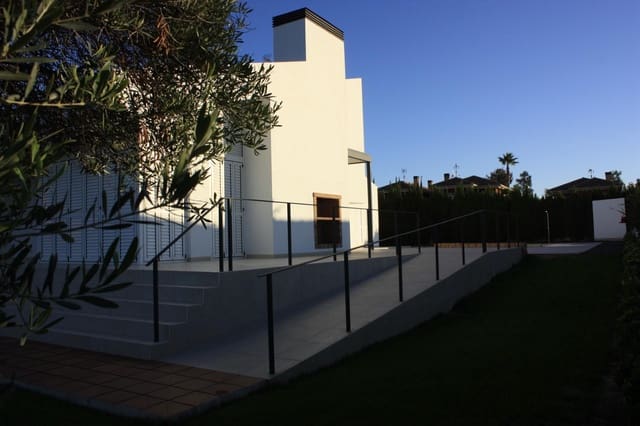 4 camera da letto Villa in vendita in Monforte del Cid con piscina - 795.000 € (Rif: 8616929)