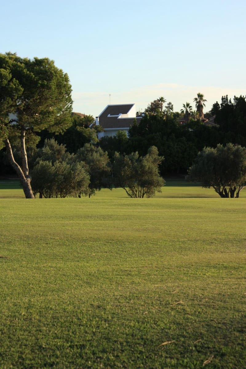 4 soveværelse Villa til salg i Monforte del Cid med swimmingpool - € 795.000 (Ref: 8616929)