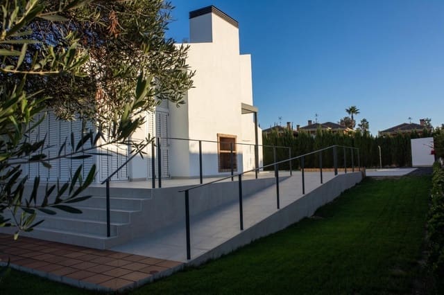 4 chambre Villa/Maison à vendre à Monforte del Cid avec piscine - 795 000 € (Ref: 8616929)