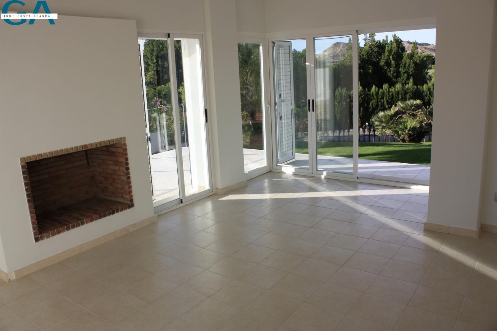 4 sypialnia Willa na sprzedaż w Monforte del Cid z basenem - 795 000 € (Ref: 8616929)