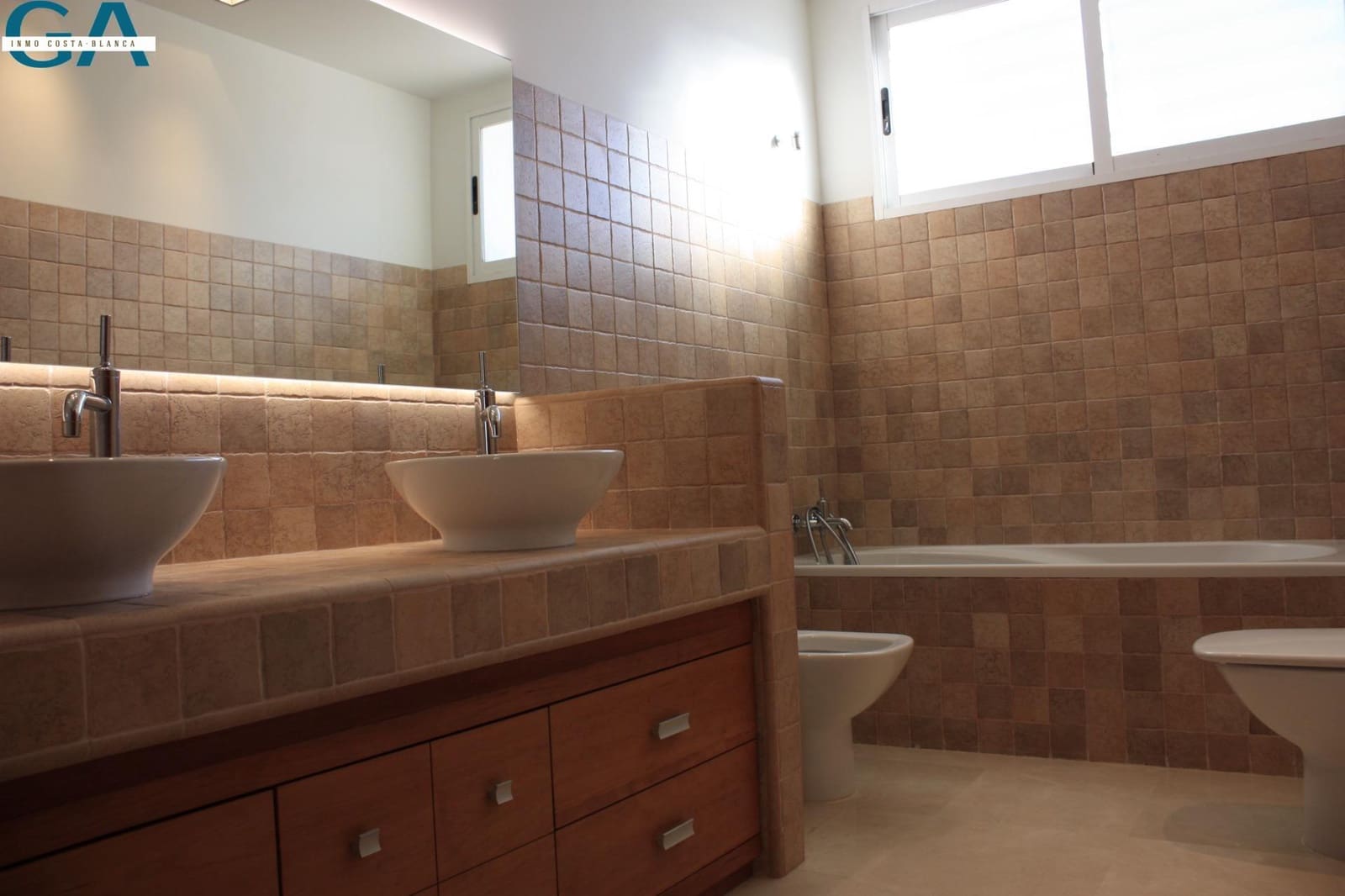 4 sypialnia Willa na sprzedaż w Monforte del Cid z basenem - 795 000 € (Ref: 8616929)