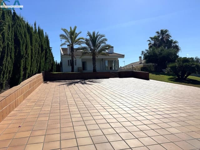 4 soveværelse Villa til salg i Monforte del Cid med swimmingpool - € 795.000 (Ref: 8616929)