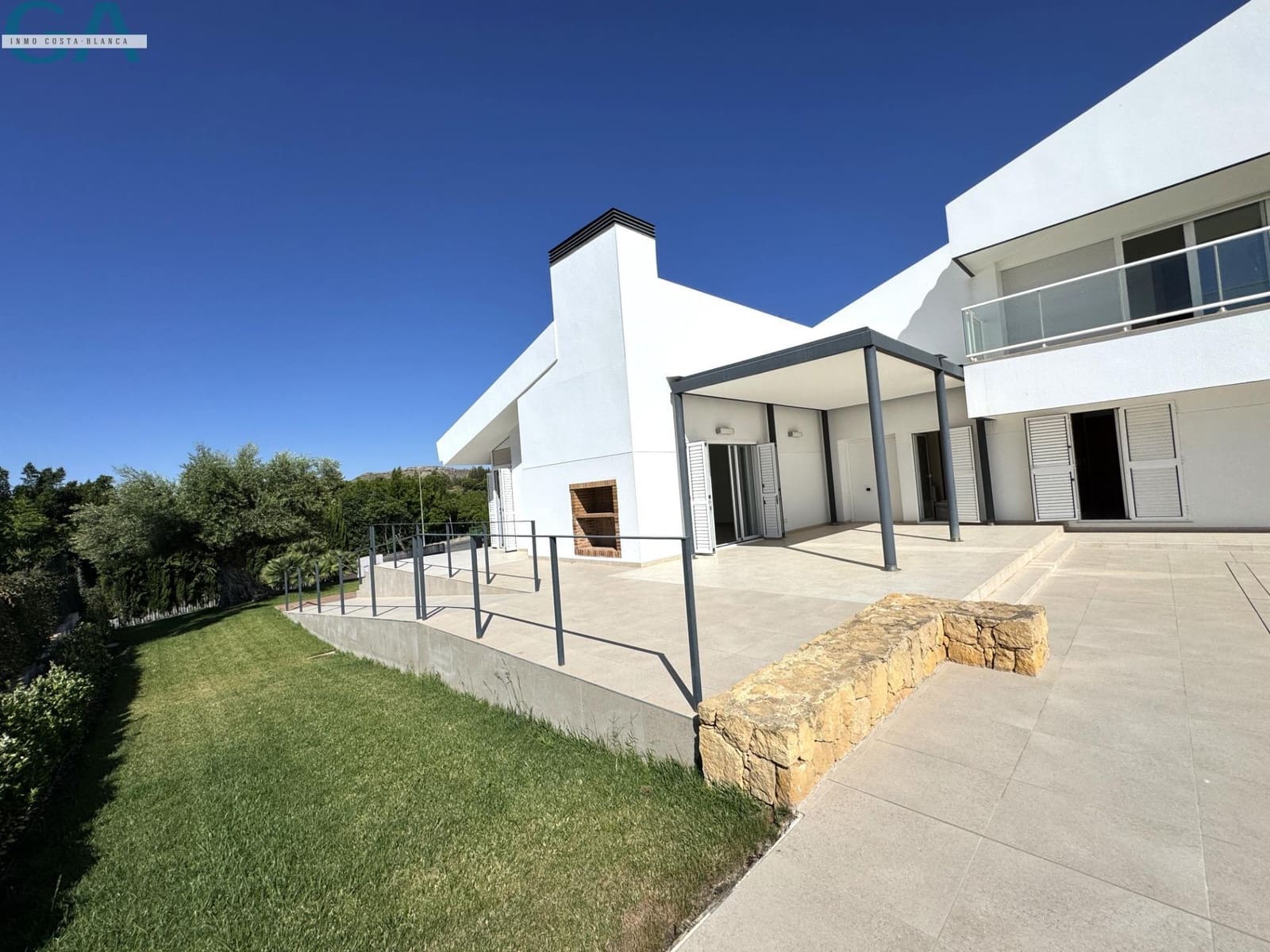 4 soverom Villa til salgs i Monforte del Cid med svømmebasseng - € 795 000 (Ref: 8616929)