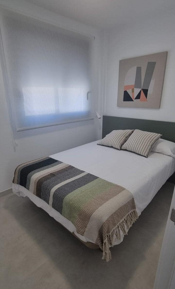 2 bedroom Terraced Villa for sale in Cox with pool - € 223,000 (Ref: 8662400)