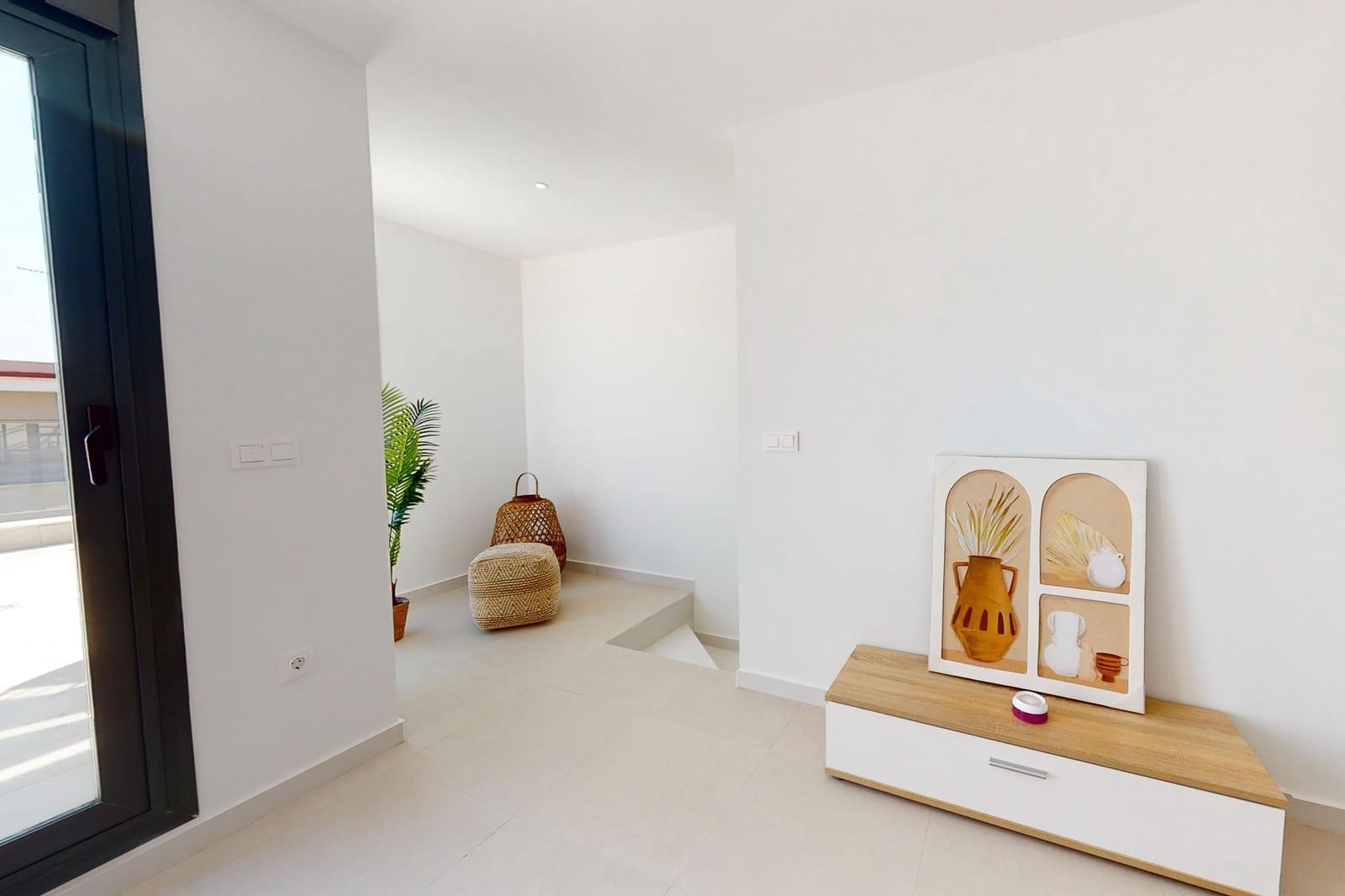 4 soveværelse Semi-Rækkehus til salg i Guardamar del Segura med swimmingpool - € 507.050 (Ref: 8668472)