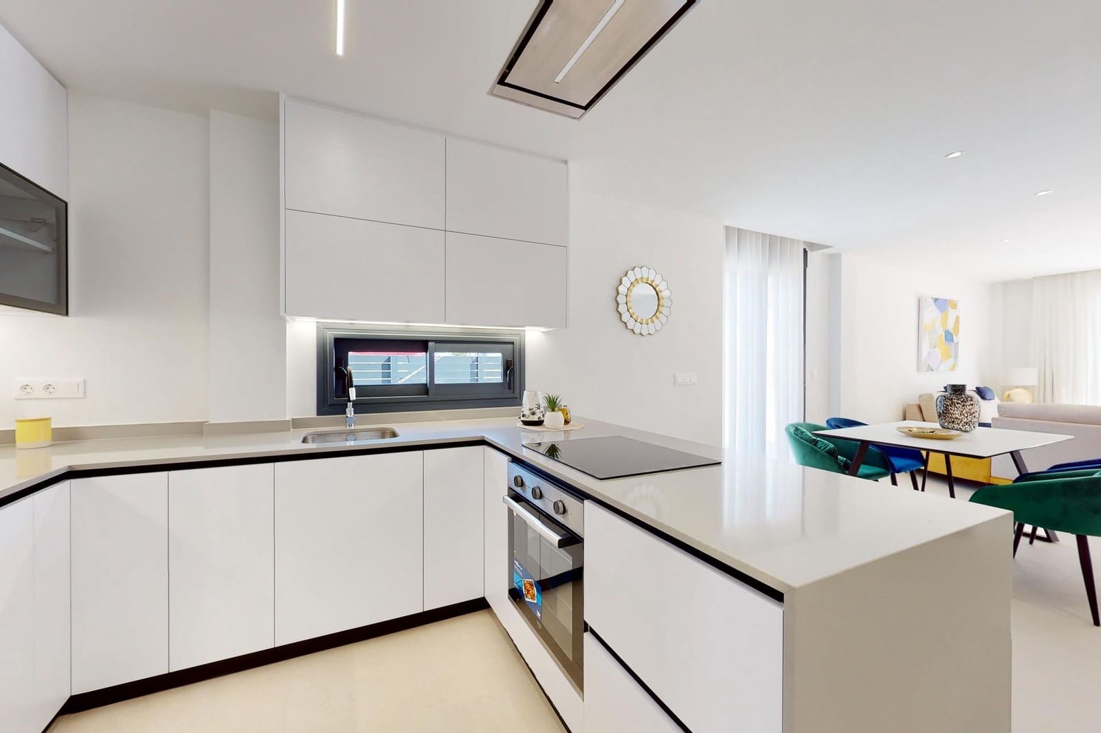 4 soveværelse Semi-Rækkehus til salg i Guardamar del Segura med swimmingpool - € 507.050 (Ref: 8668472)