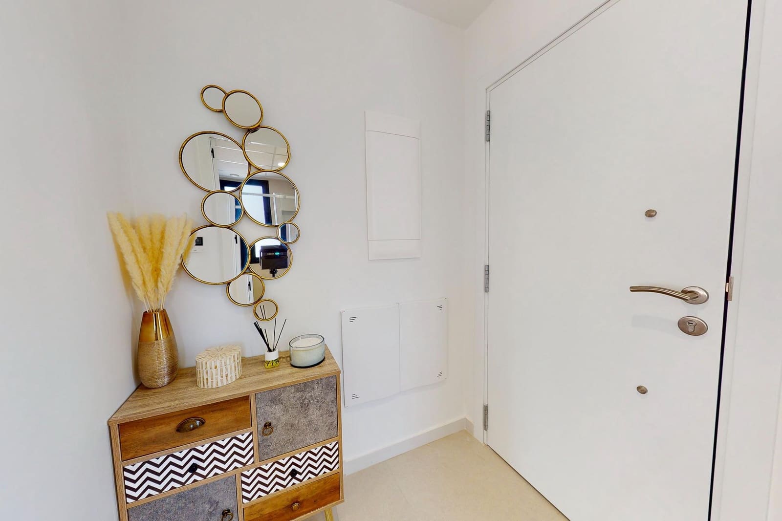 4 soveværelse Semi-Rækkehus til salg i Guardamar del Segura med swimmingpool - € 507.050 (Ref: 8668472)