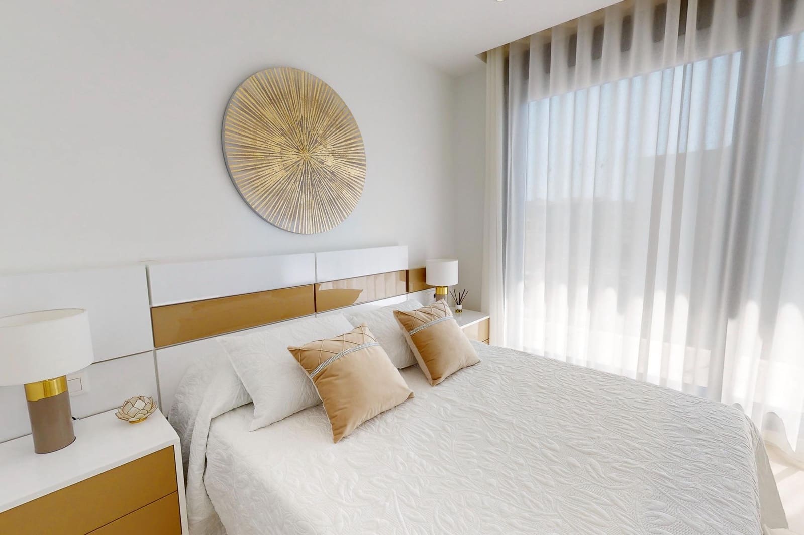 4 soveværelse Semi-Rækkehus til salg i Guardamar del Segura med swimmingpool - € 507.050 (Ref: 8668472)