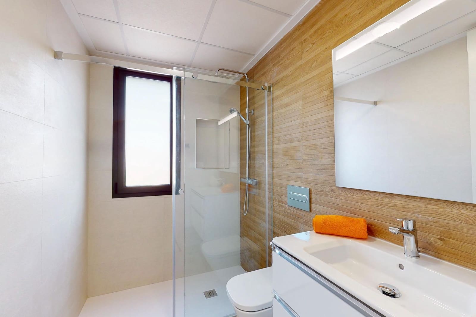 4 soveværelse Semi-Rækkehus til salg i Guardamar del Segura med swimmingpool - € 507.050 (Ref: 8668472)