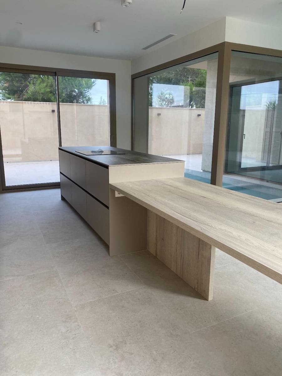 3 soveværelse Byhus til salg i Formentera del Segura med swimmingpool - € 399.000 (Ref: 8704847)