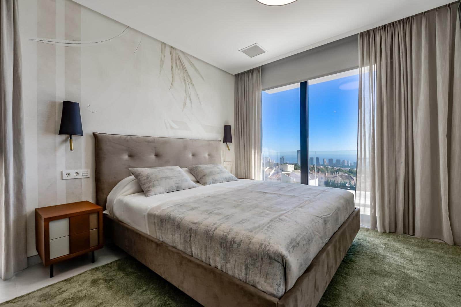 8 bedroom Villa for sale in Finestrat with pool garage - € 4,450,000 (Ref: 8741826)